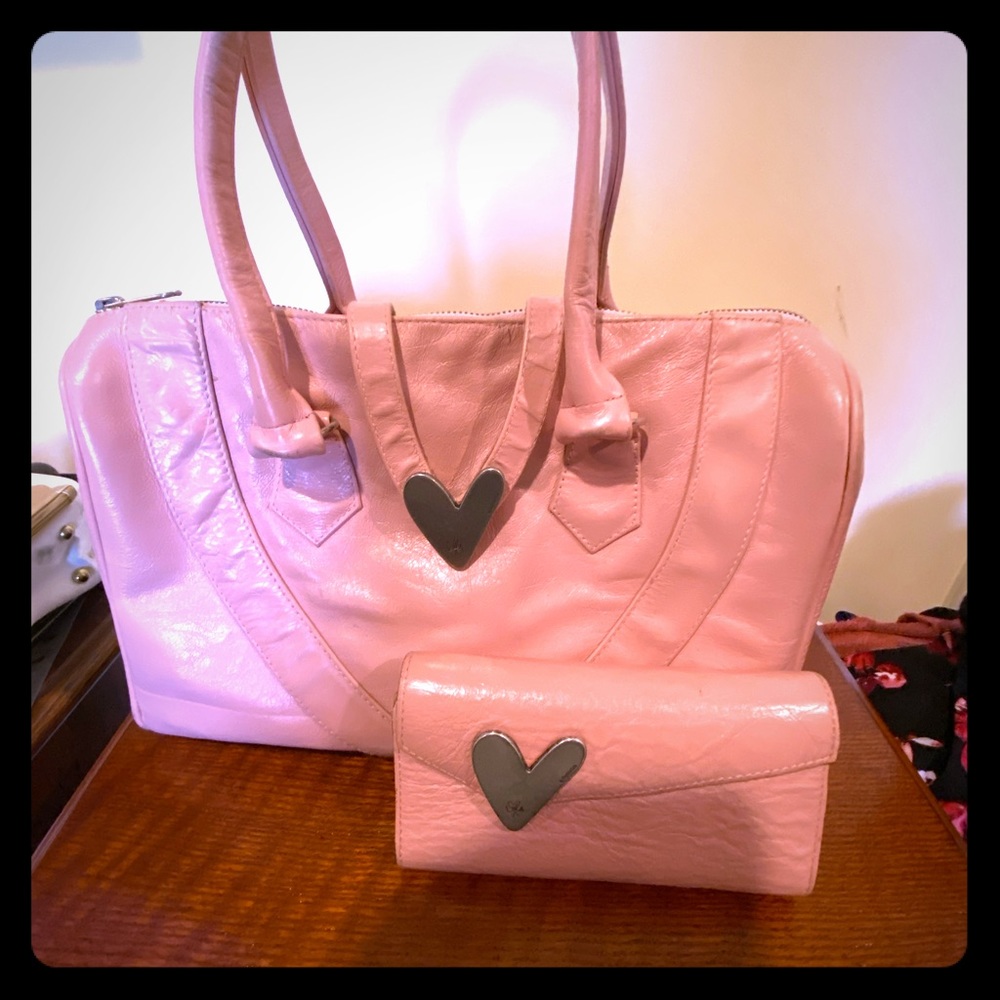 Cute Lula pastel pink handbag -